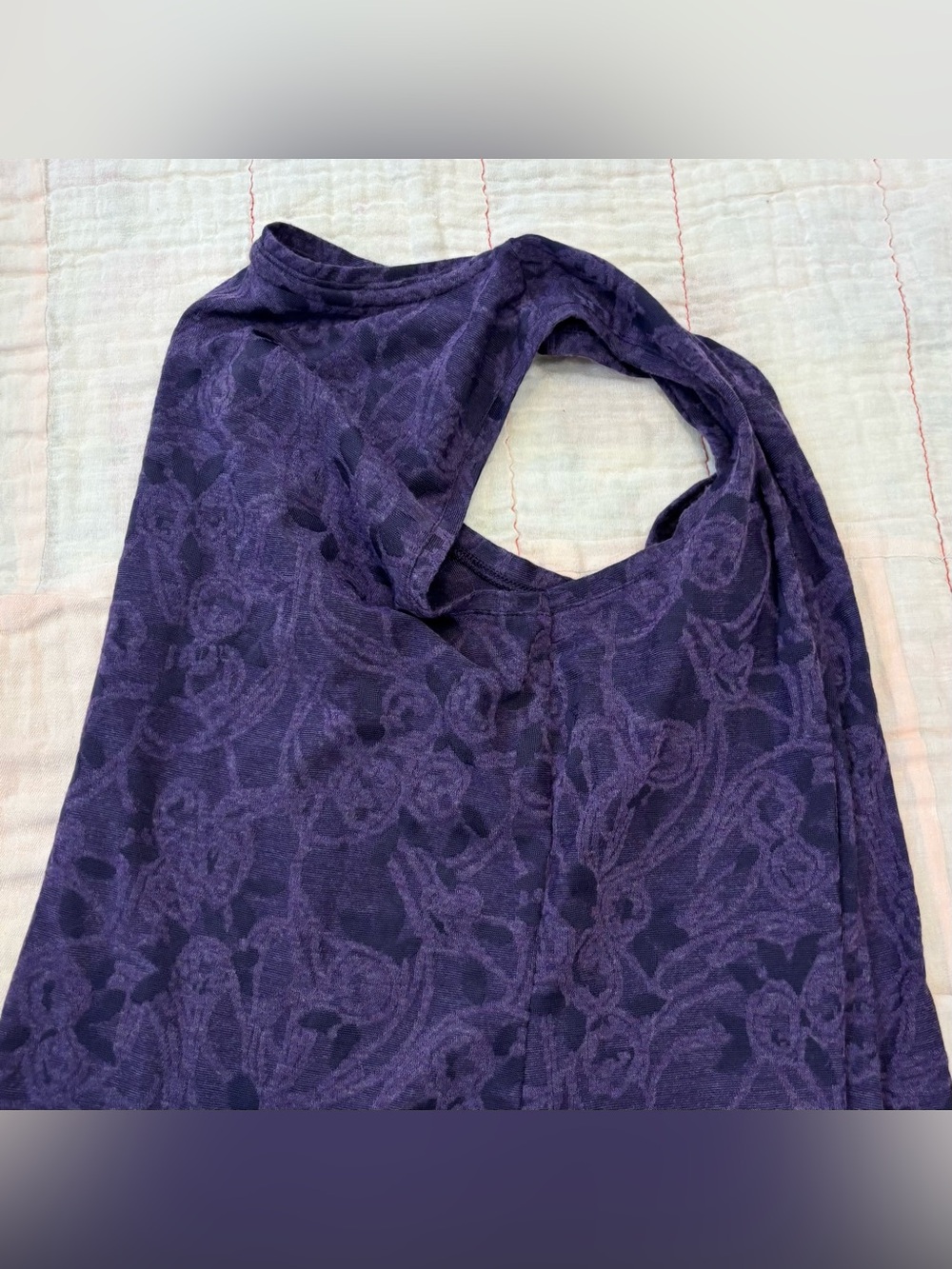 Simply Vera Vera Wang Deep Purple Floral Burnout Tank, Women Sz M, Sleeveless - Picture 8 of 13